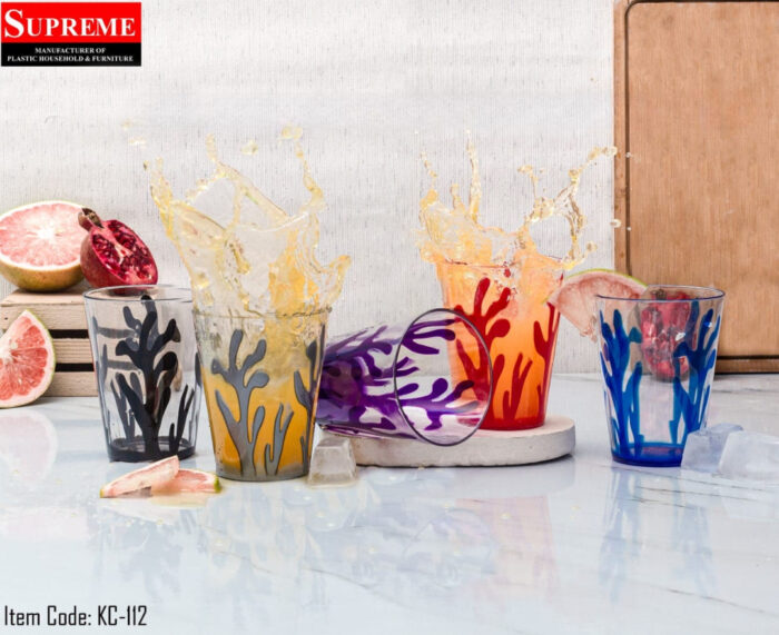 Acrylic Glass in Color for Drinking