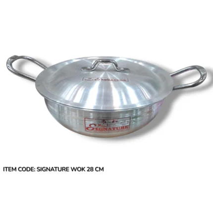 Signature metal finish wok with lid, 28 cm